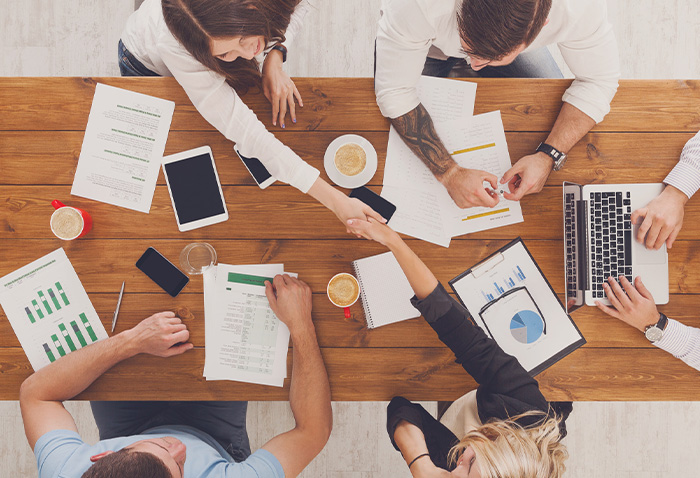 how-to-improve-cross-team-collaboration-13-experts-weigh-in